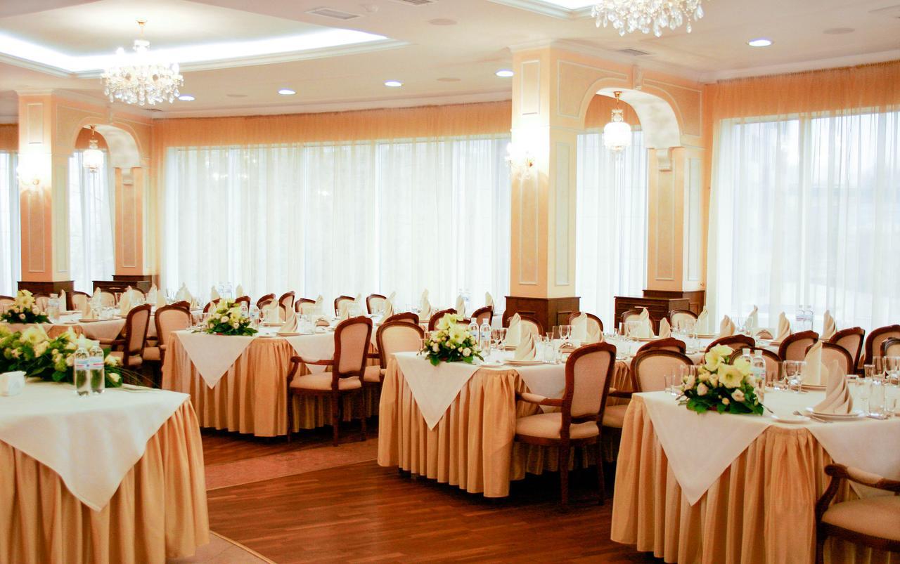 Black Sea Hotel Kiev Esterno foto